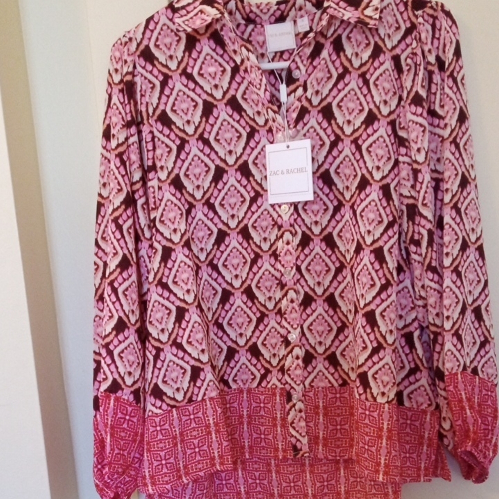 Brand New ZAC & RACHEL Geometric Print Blouse